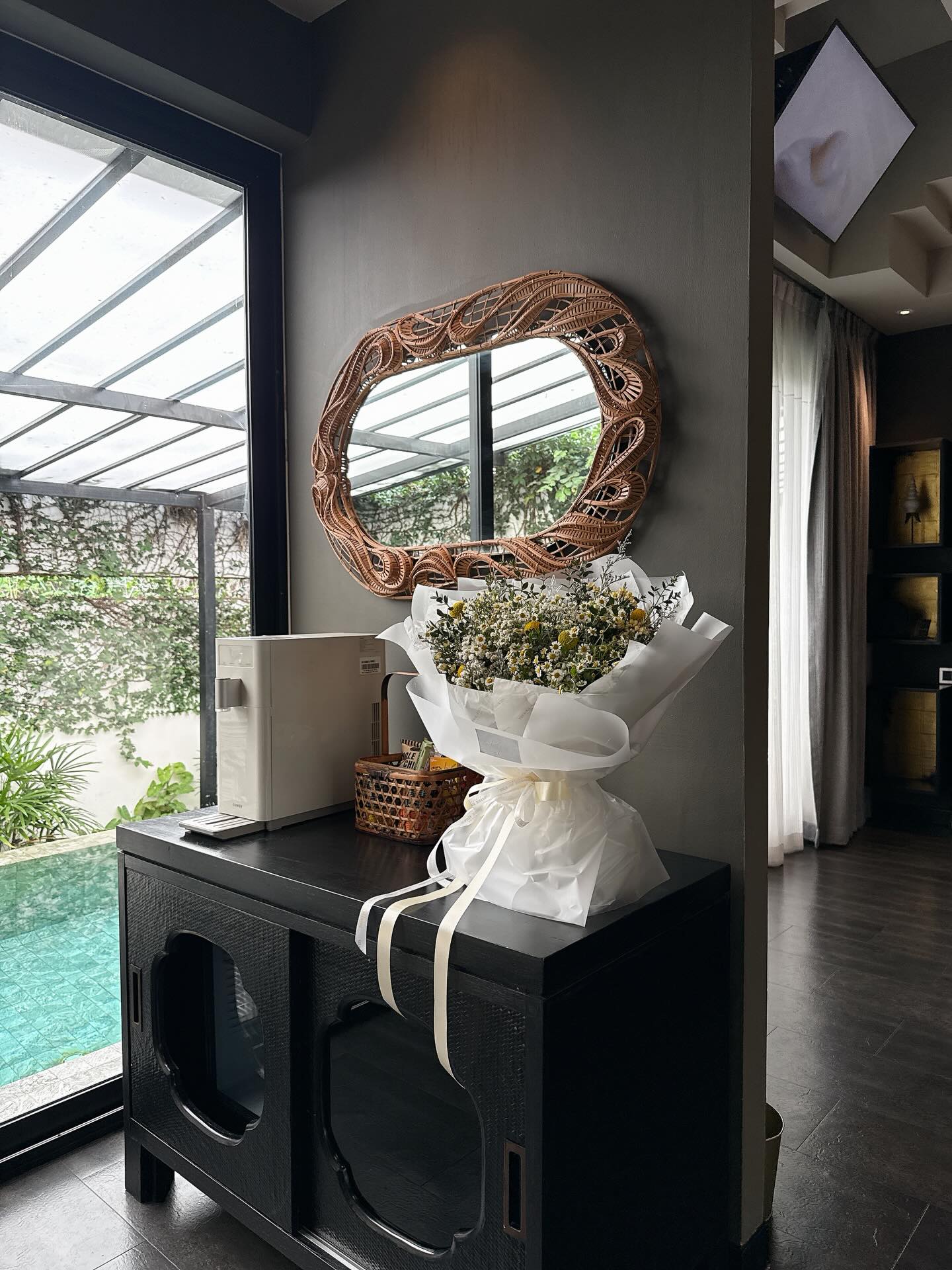 เฟิร์น - นพจิรา ฤกษ์ขจรนามกุล