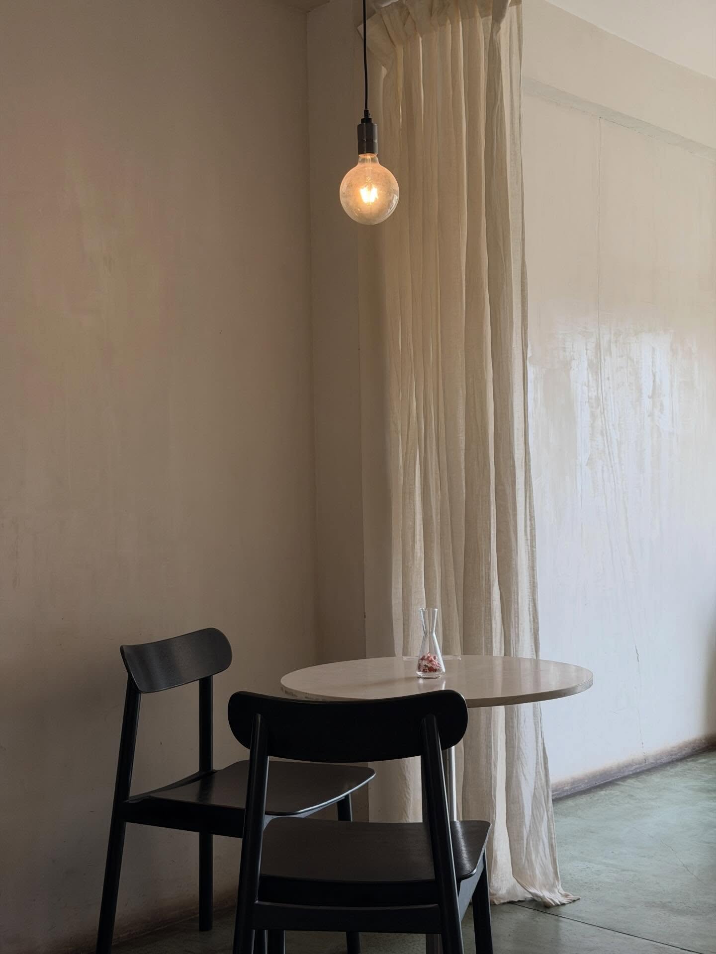 เฟิร์น - นพจิรา ฤกษ์ขจรนามกุล