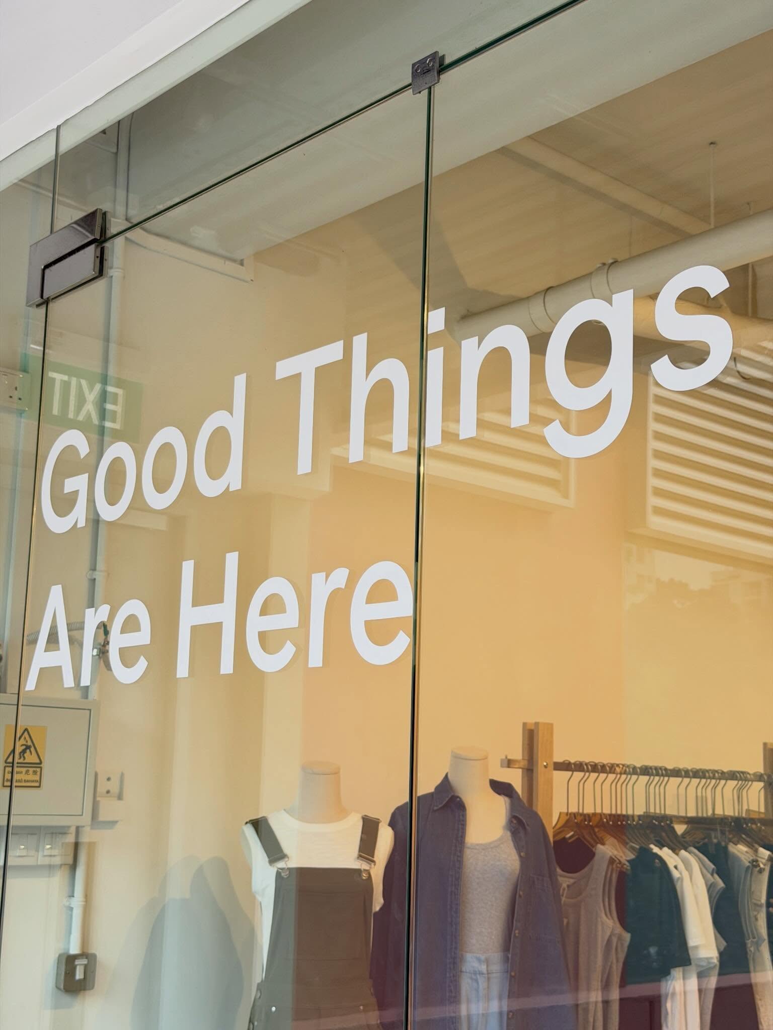 เฟิร์น - นพจิรา ฤกษ์ขจรนามกุล