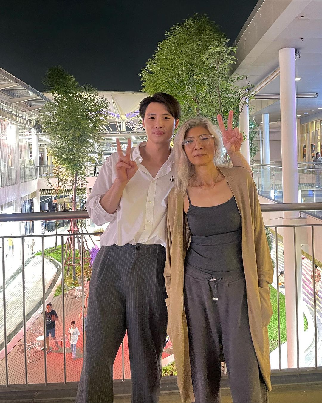 มีน - พีรวิชญ์ อรรถชิตสถาพร