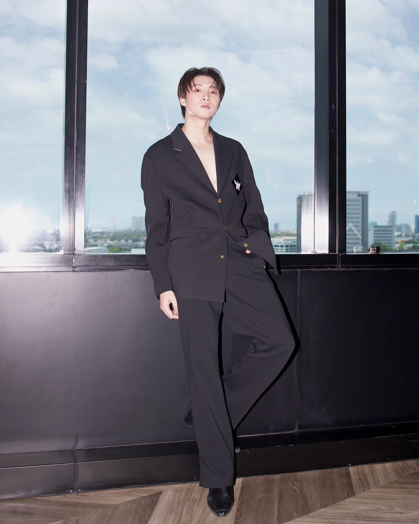 มีน - พีรวิชญ์ อรรถชิตสถาพร