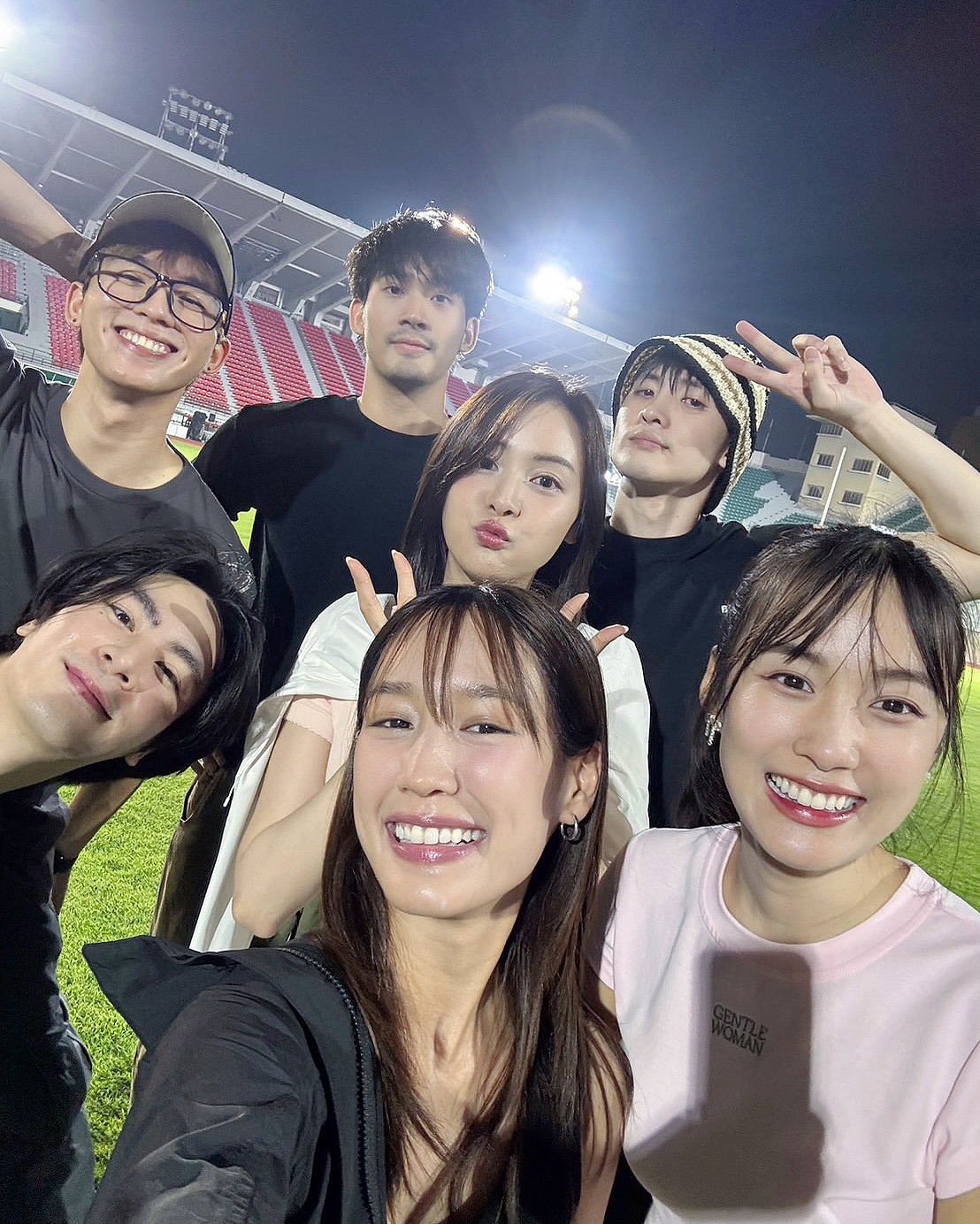 มีน - พีรวิชญ์ อรรถชิตสถาพร