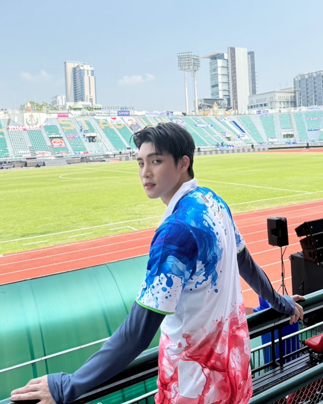 มีน - พีรวิชญ์ อรรถชิตสถาพร