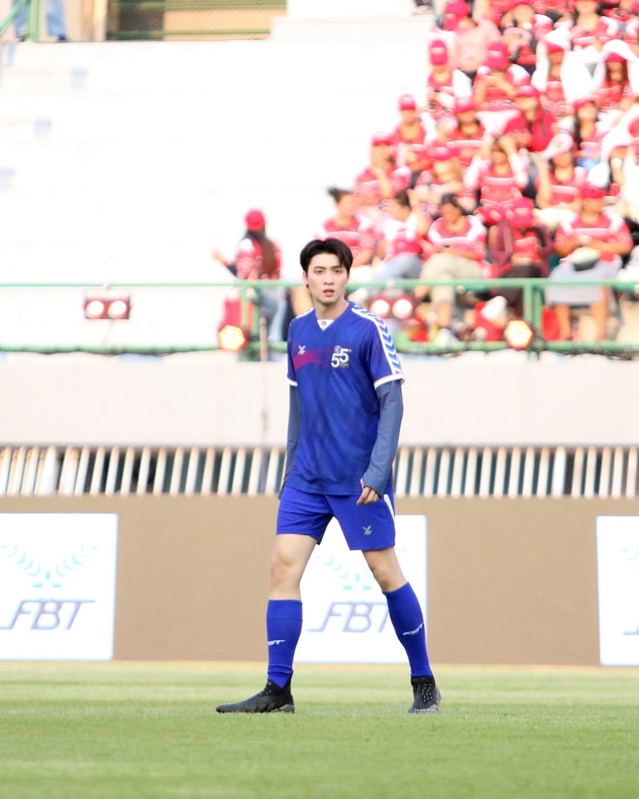 มีน - พีรวิชญ์ อรรถชิตสถาพร