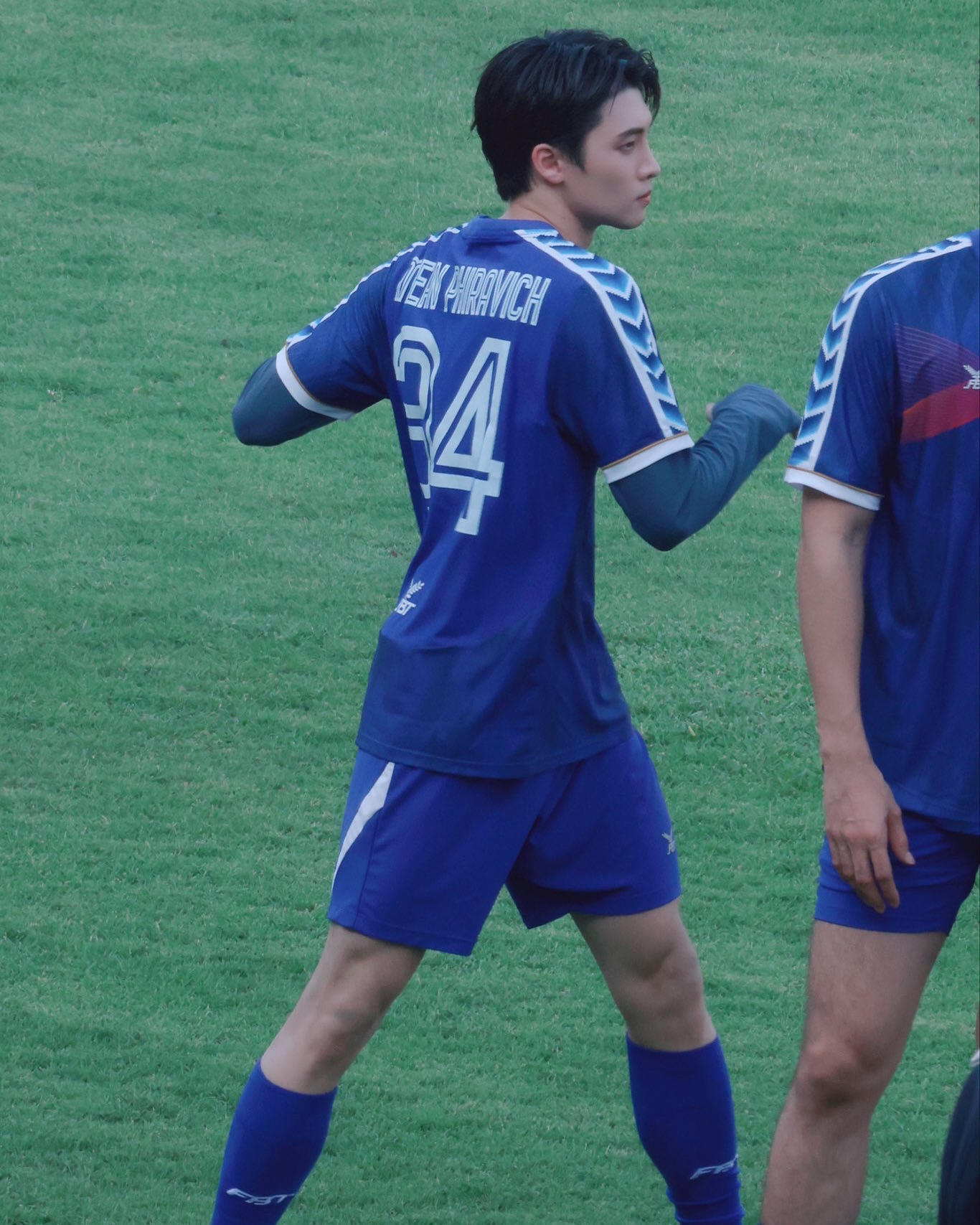 มีน - พีรวิชญ์ อรรถชิตสถาพร