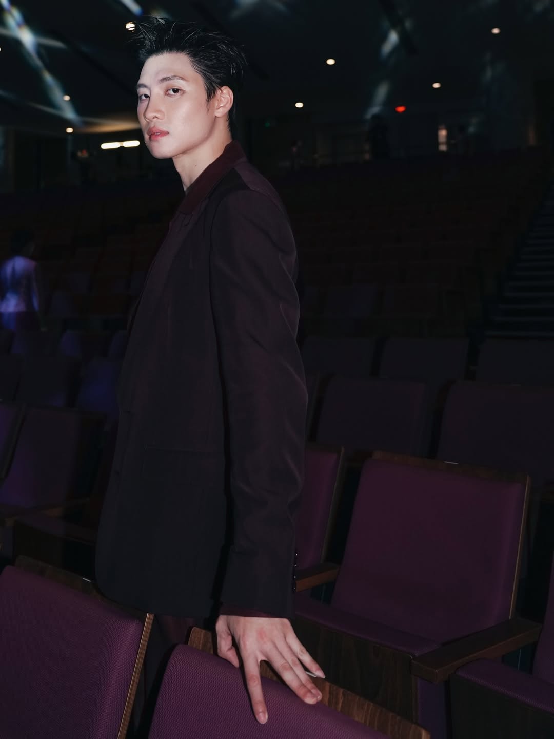 มีน - พีรวิชญ์ อรรถชิตสถาพร