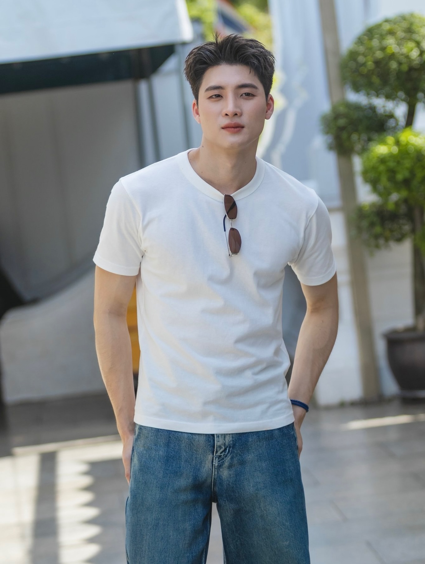 มีน - พีรวิชญ์ อรรถชิตสถาพร