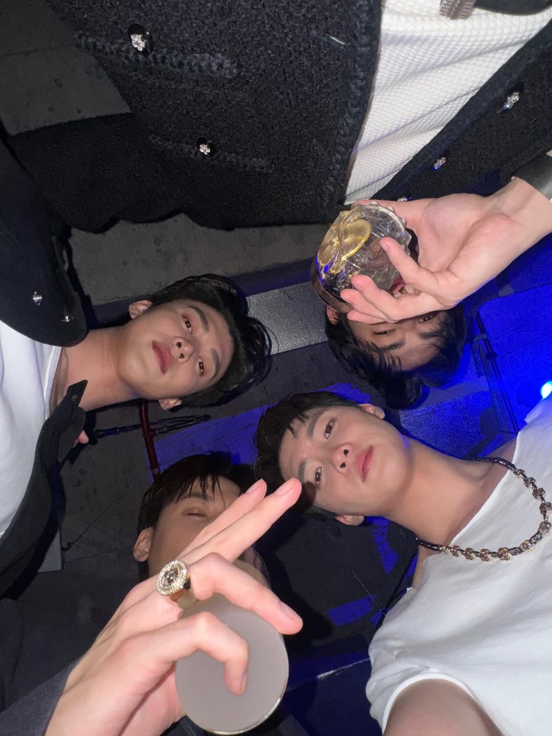 มีน - พีรวิชญ์ อรรถชิตสถาพร
