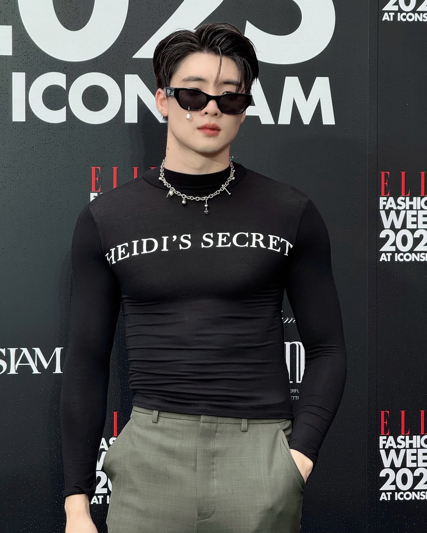 มีน - พีรวิชญ์ อรรถชิตสถาพร