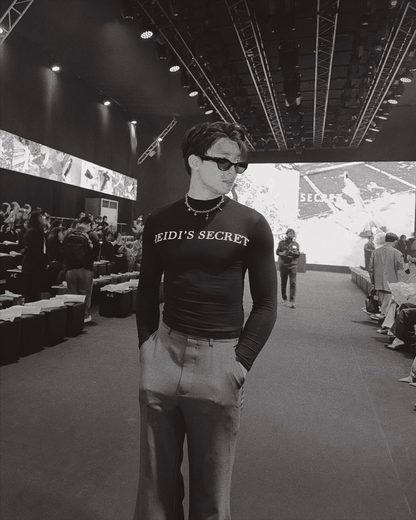 มีน - พีรวิชญ์ อรรถชิตสถาพร