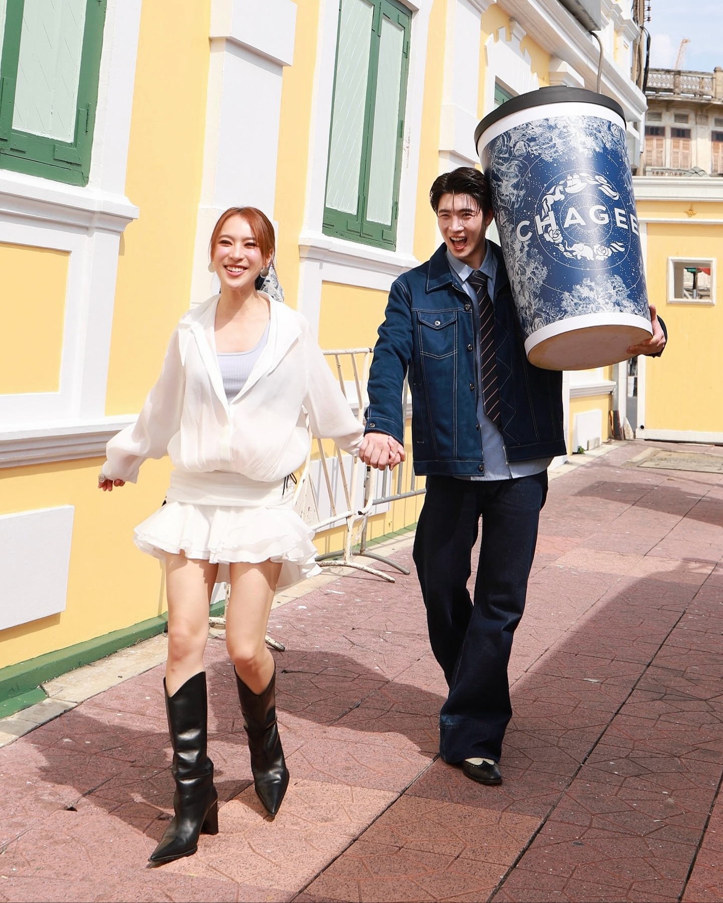 มีน - พีรวิชญ์ อรรถชิตสถาพร