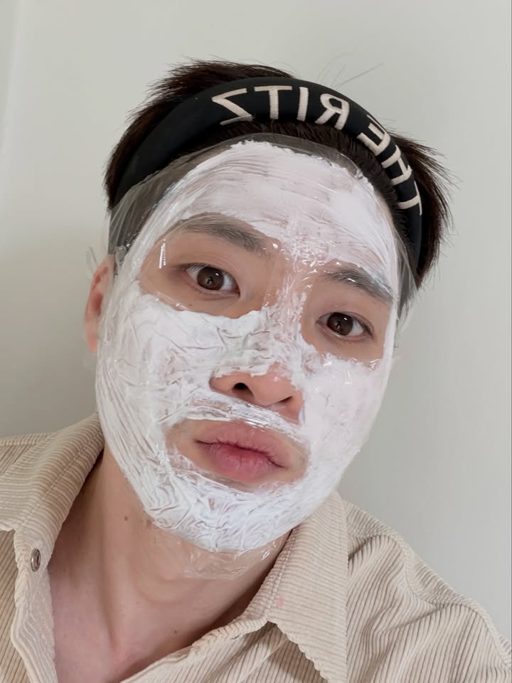 มีน - พีรวิชญ์ อรรถชิตสถาพร