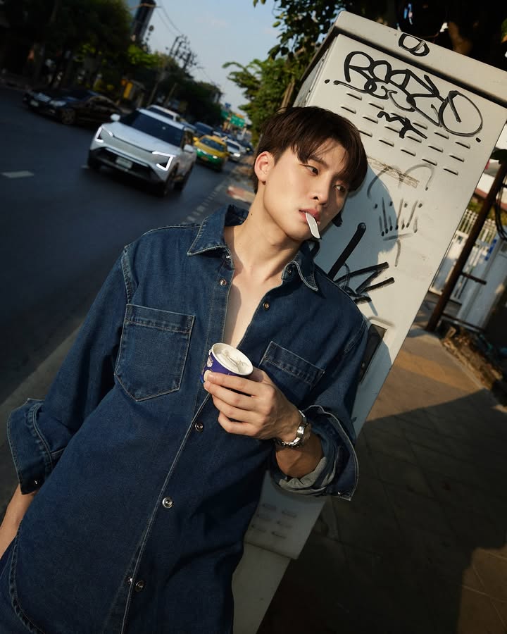 มีน - พีรวิชญ์ อรรถชิตสถาพร