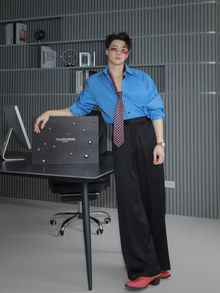 มีน - พีรวิชญ์ อรรถชิตสถาพร