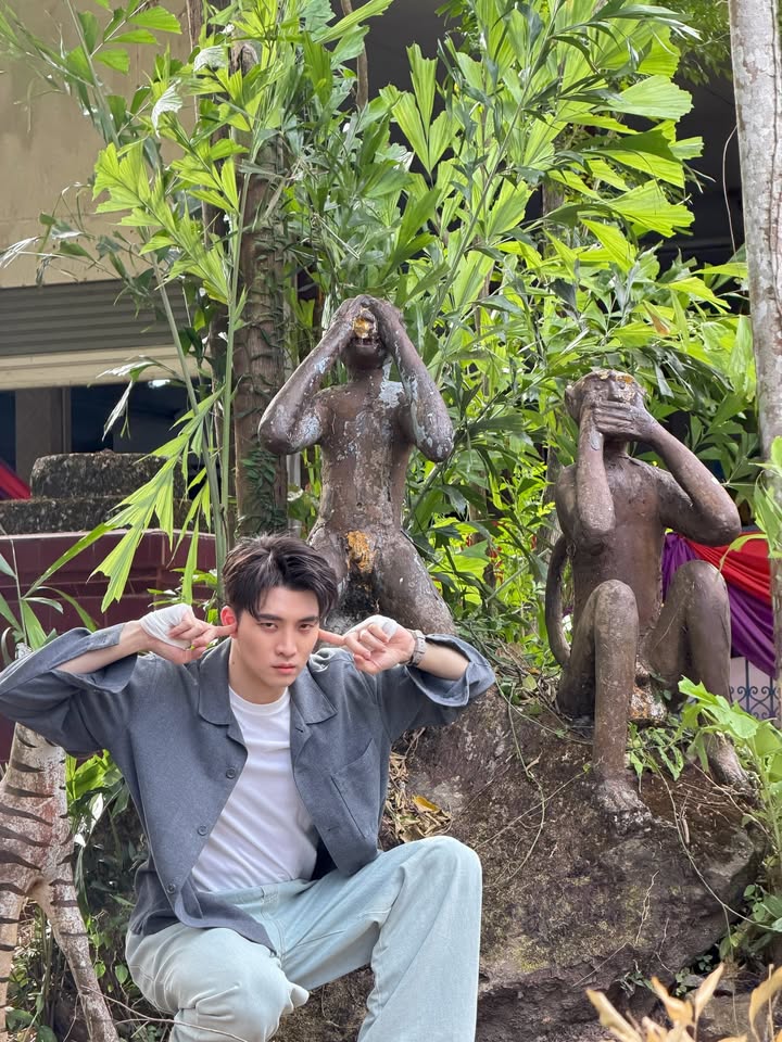 มีน - พีรวิชญ์ อรรถชิตสถาพร