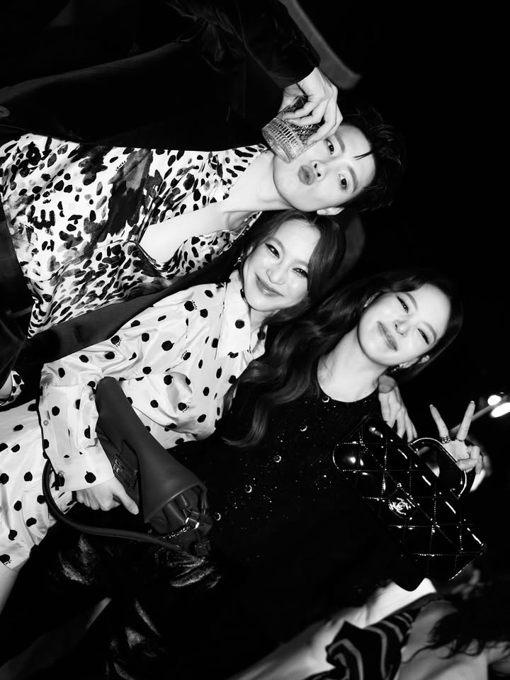 มีน - พีรวิชญ์ อรรถชิตสถาพร