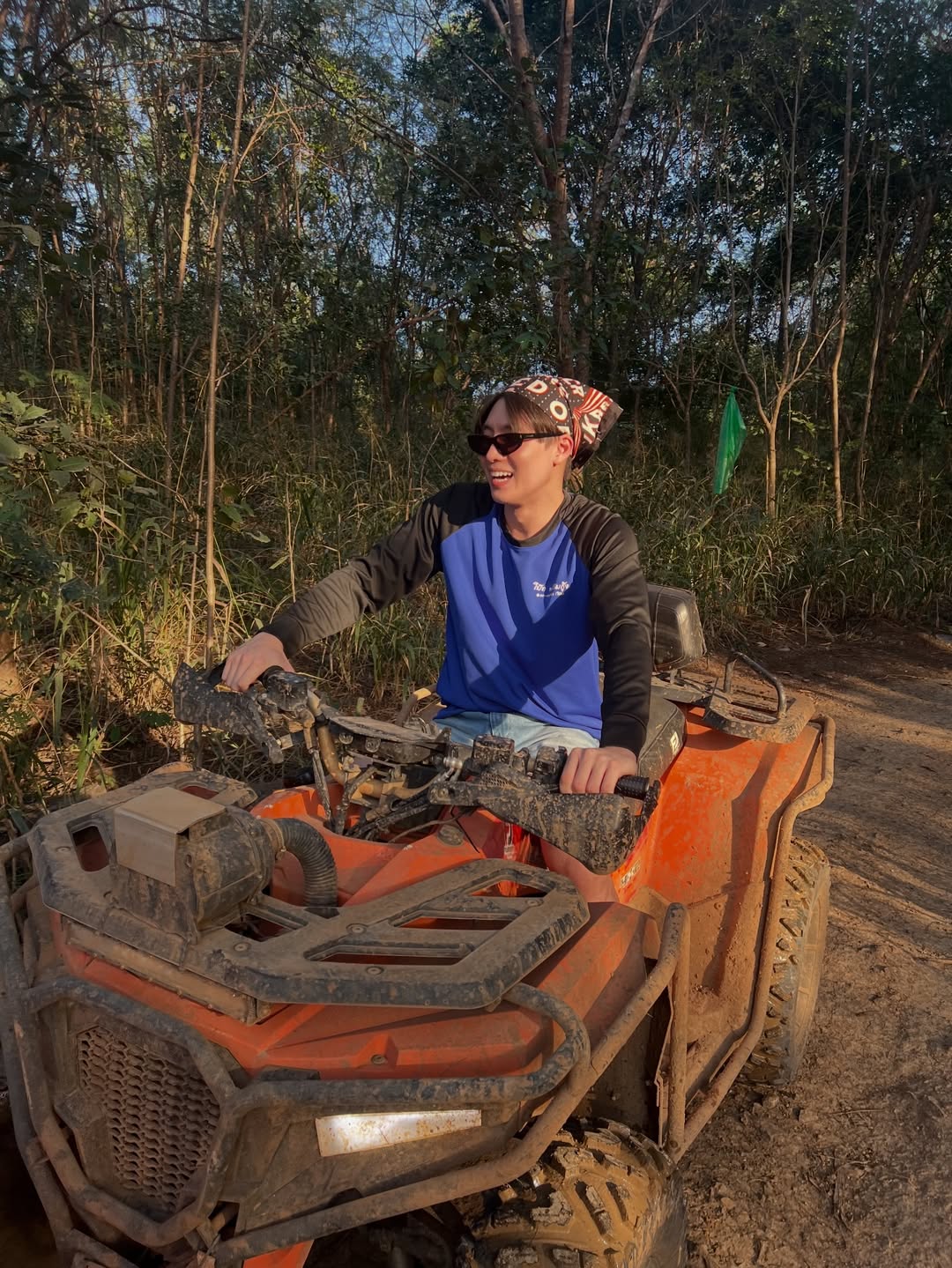 มีน - พีรวิชญ์ อรรถชิตสถาพร