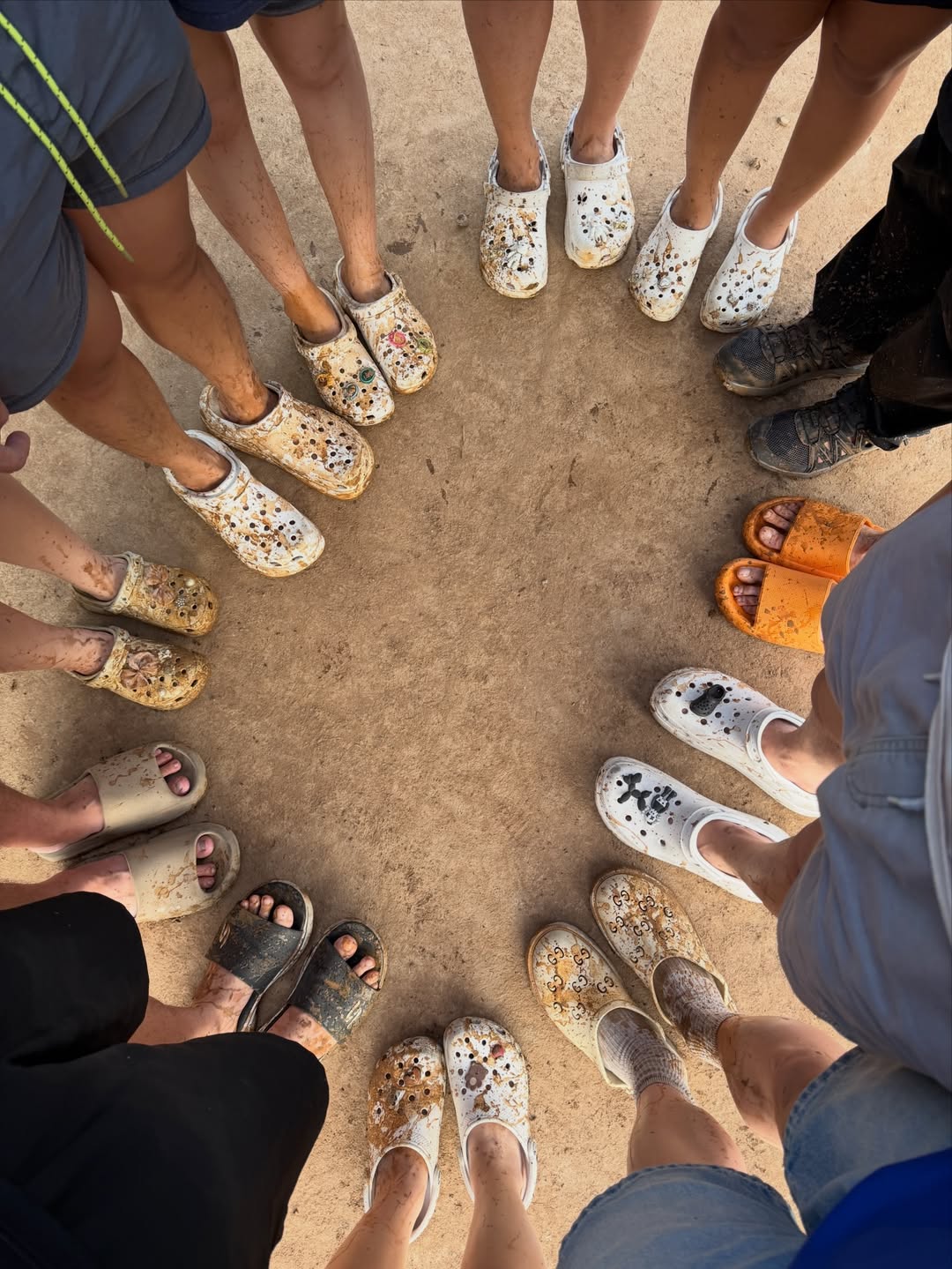 มีน - พีรวิชญ์ อรรถชิตสถาพร