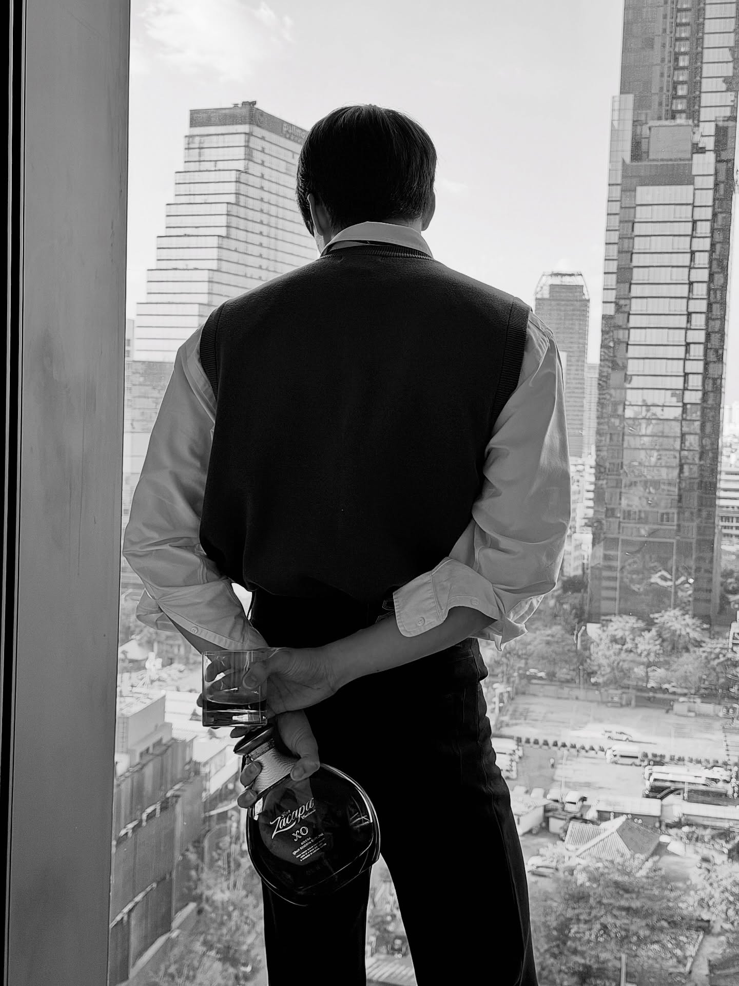 มีน - พีรวิชญ์ อรรถชิตสถาพร