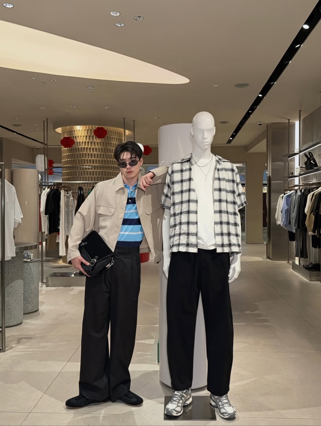 มีน - พีรวิชญ์ อรรถชิตสถาพร