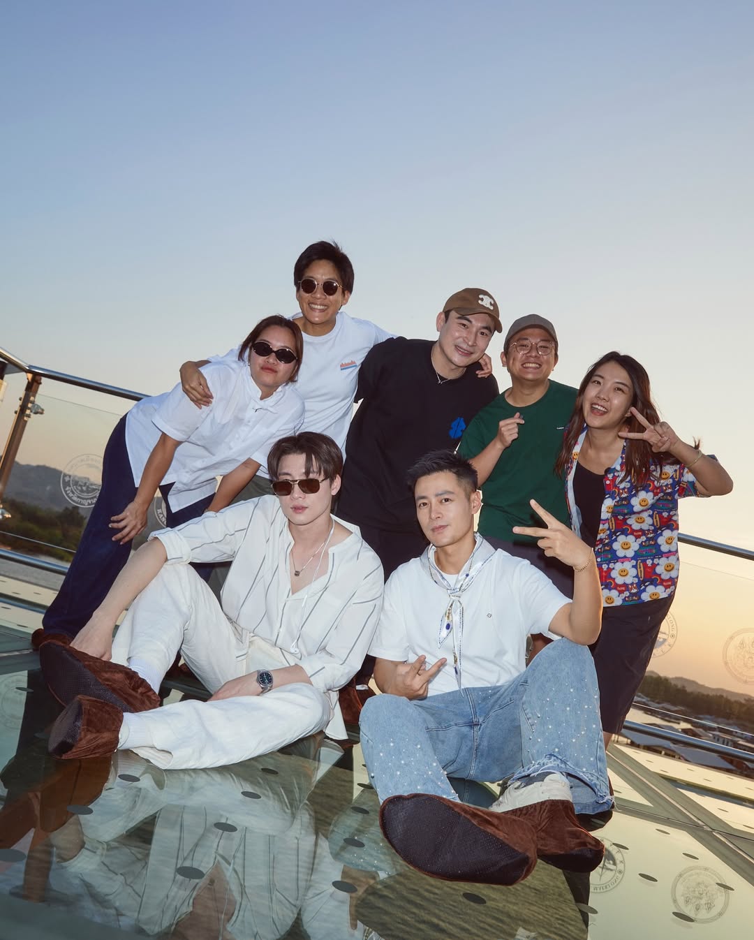 มีน - พีรวิชญ์ อรรถชิตสถาพร