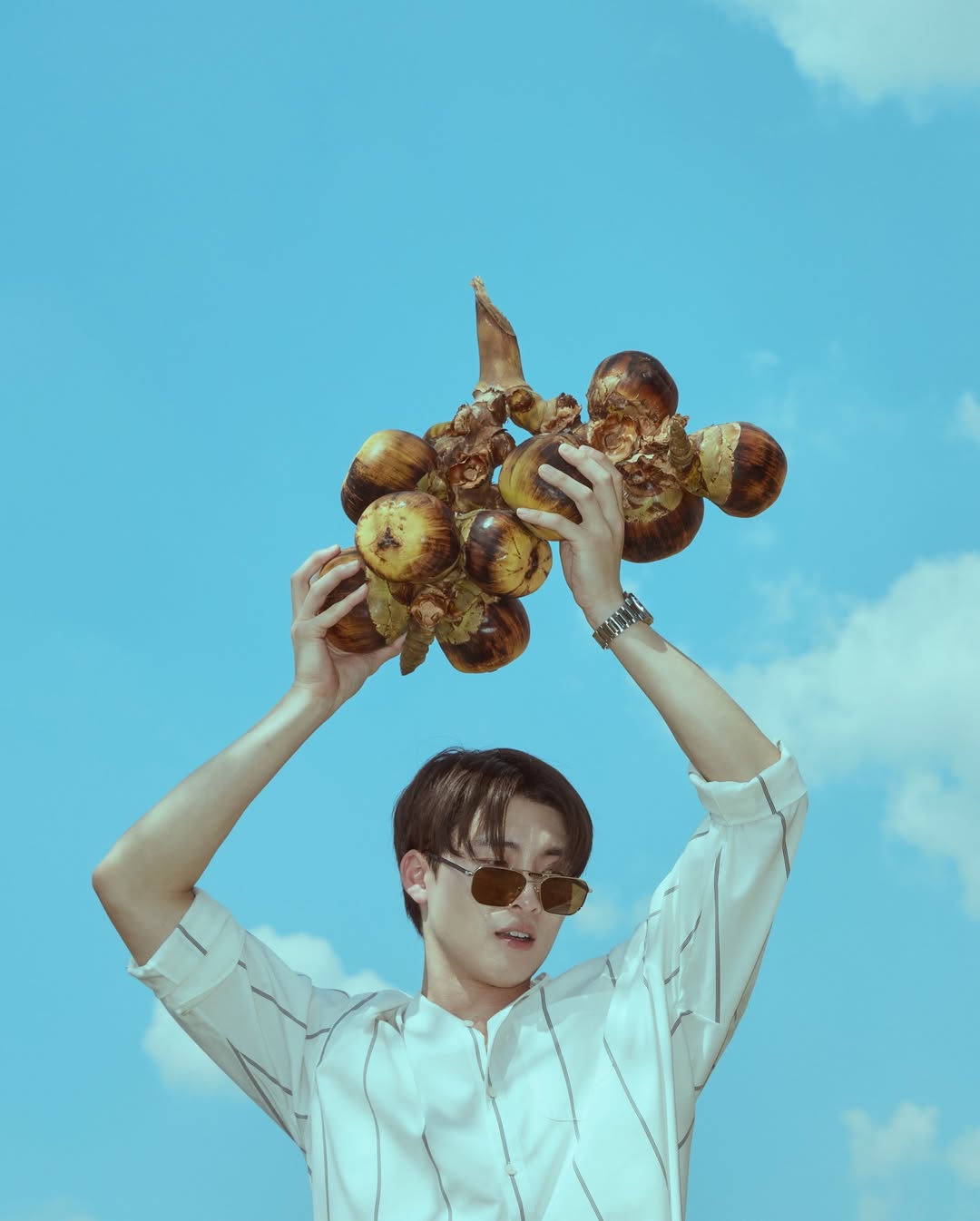 มีน - พีรวิชญ์ อรรถชิตสถาพร