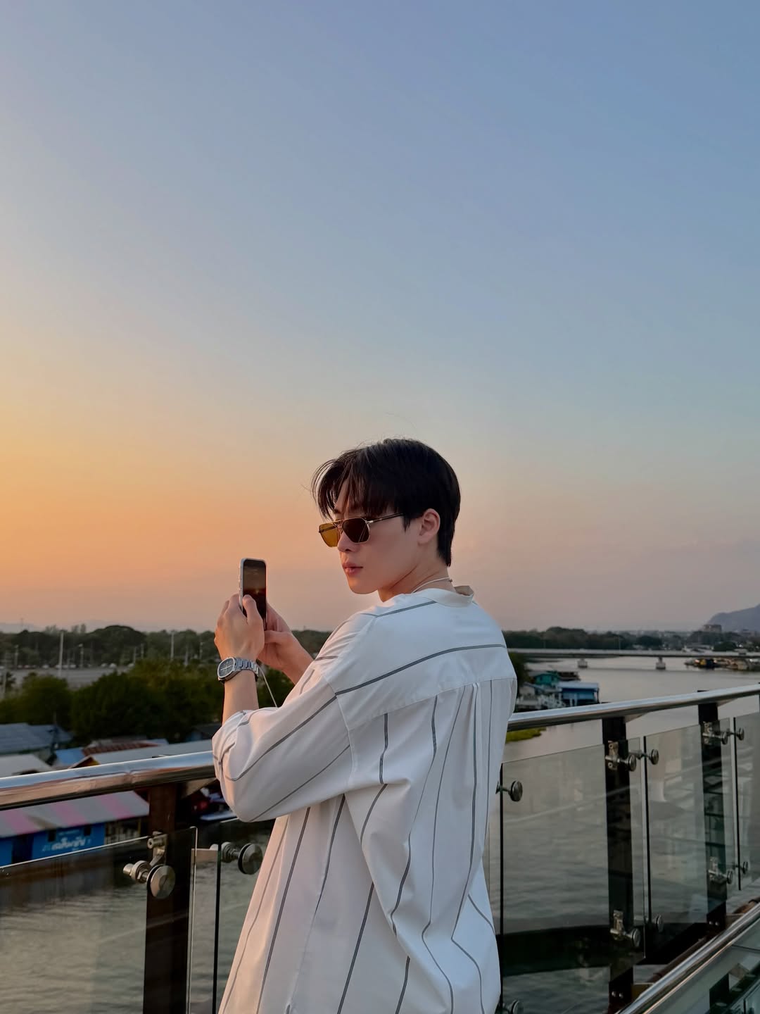 มีน - พีรวิชญ์ อรรถชิตสถาพร