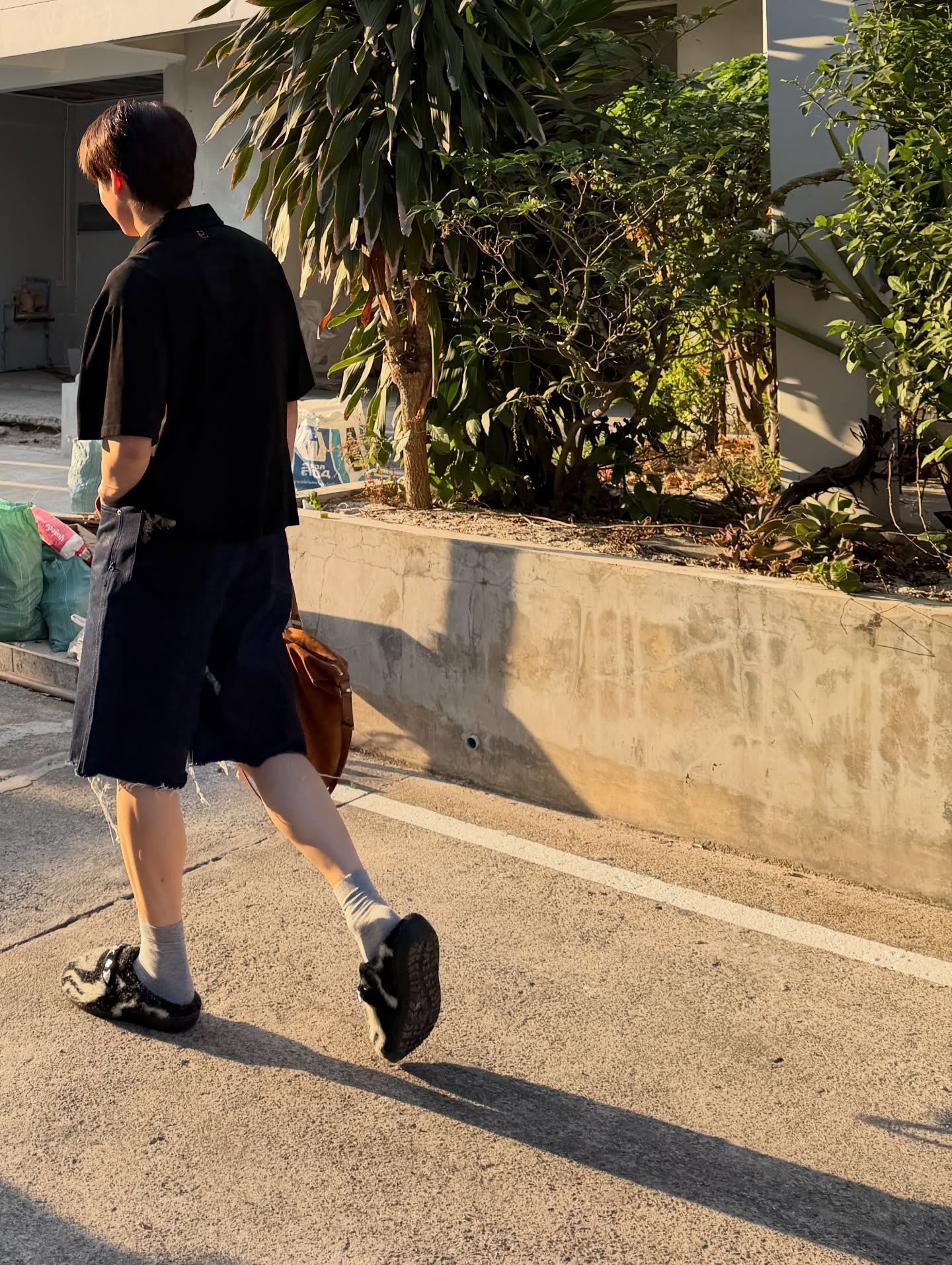 มีน - พีรวิชญ์ อรรถชิตสถาพร