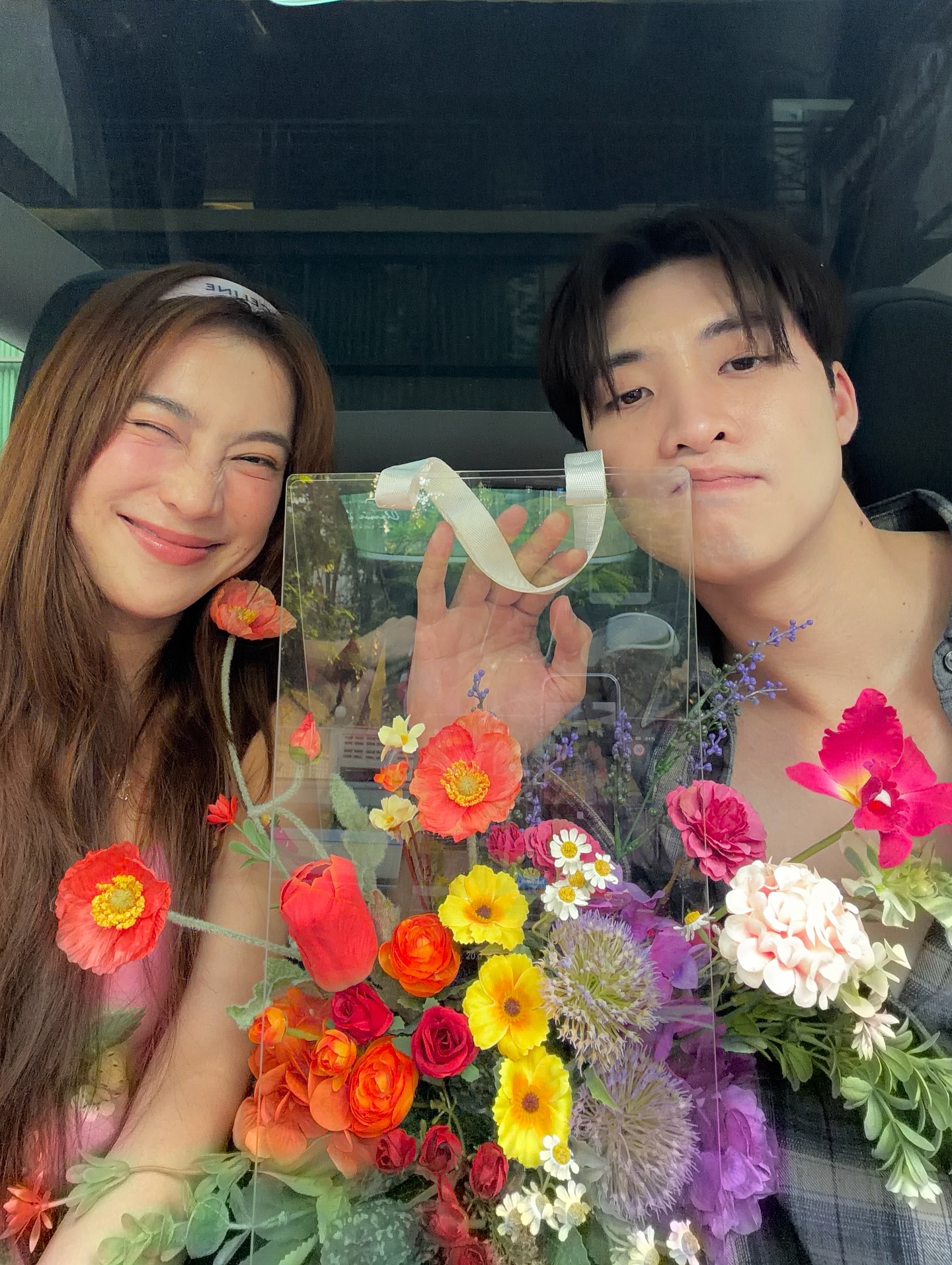 มีน - พีรวิชญ์ อรรถชิตสถาพร