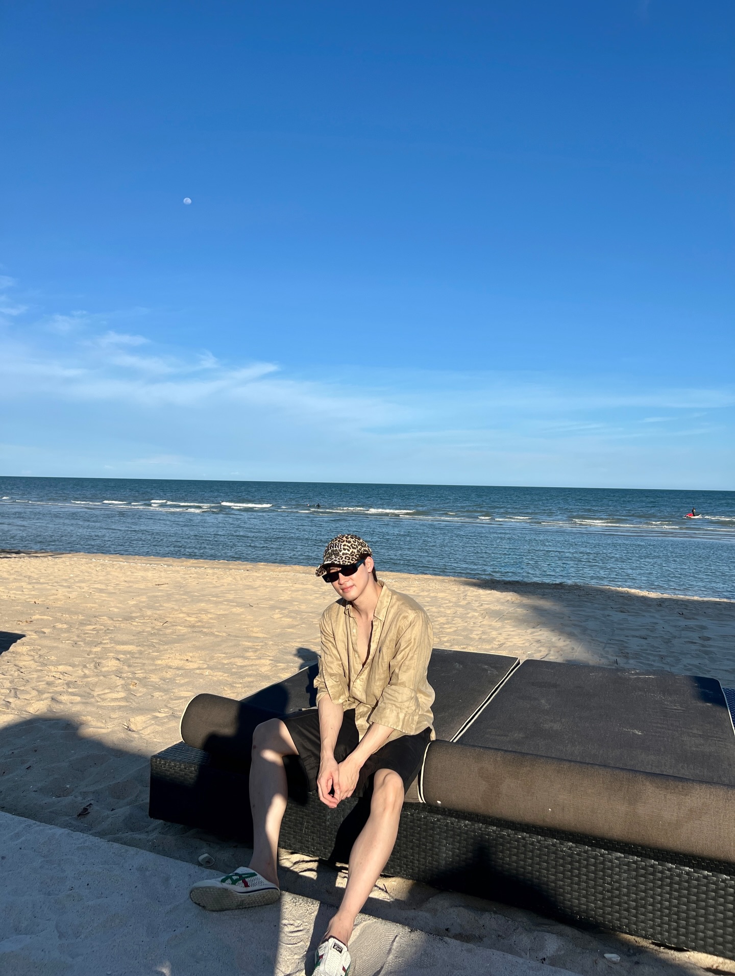 มีน - พีรวิชญ์ อรรถชิตสถาพร