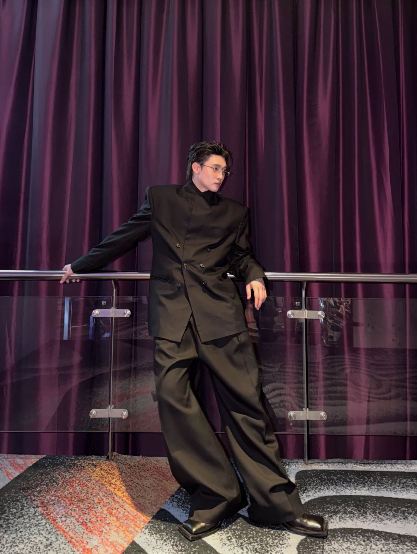 มีน - พีรวิชญ์ อรรถชิตสถาพร