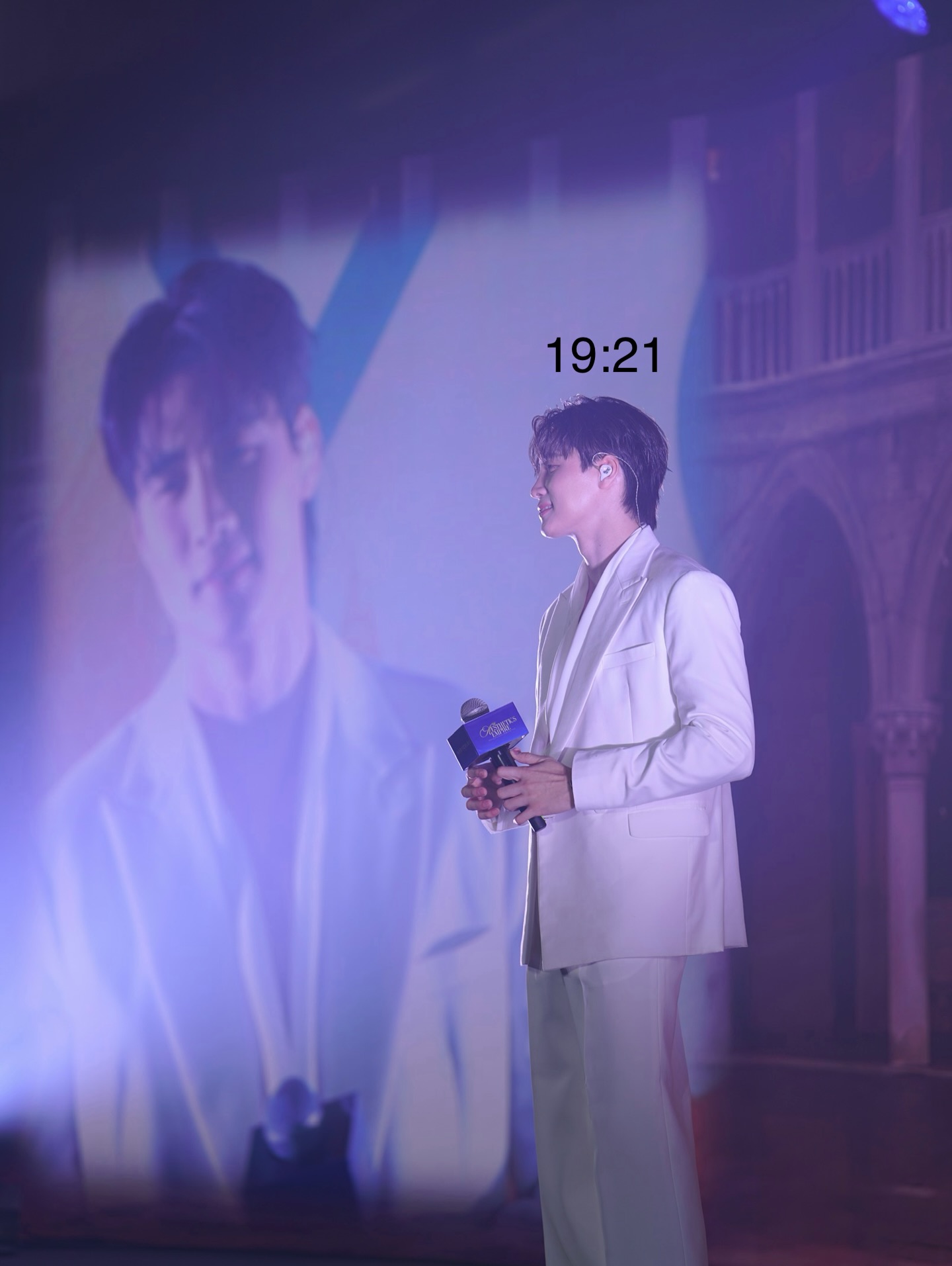 มีน - พีรวิชญ์ อรรถชิตสถาพร