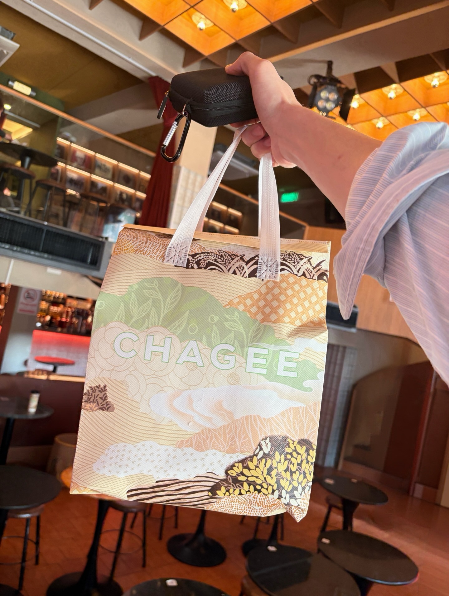 มีน - พีรวิชญ์ อรรถชิตสถาพร