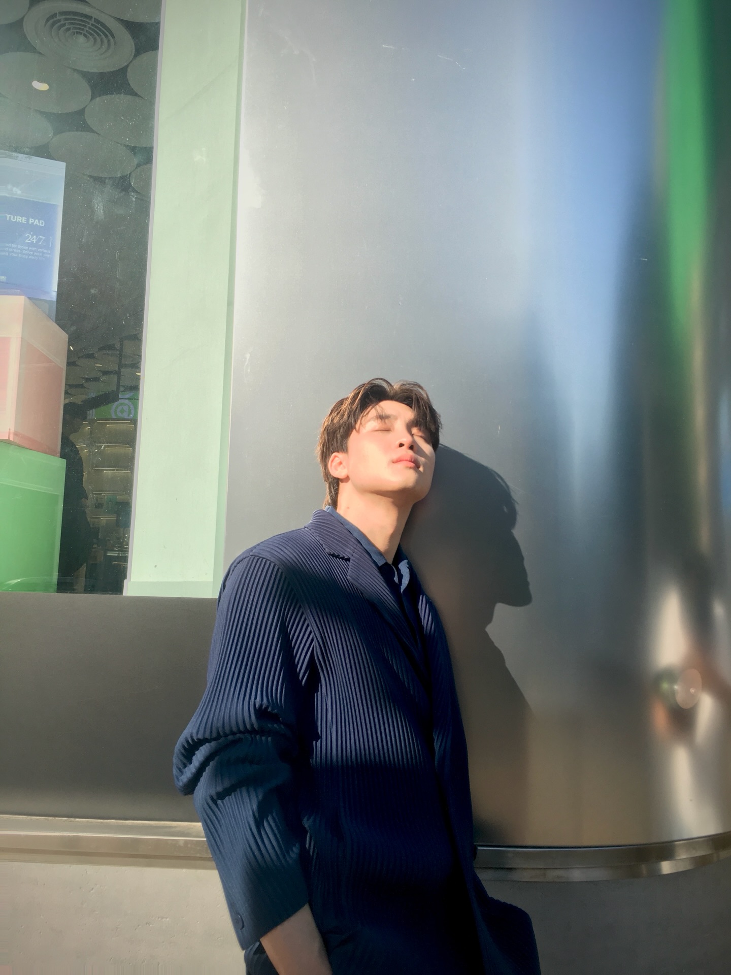 มีน - พีรวิชญ์ อรรถชิตสถาพร