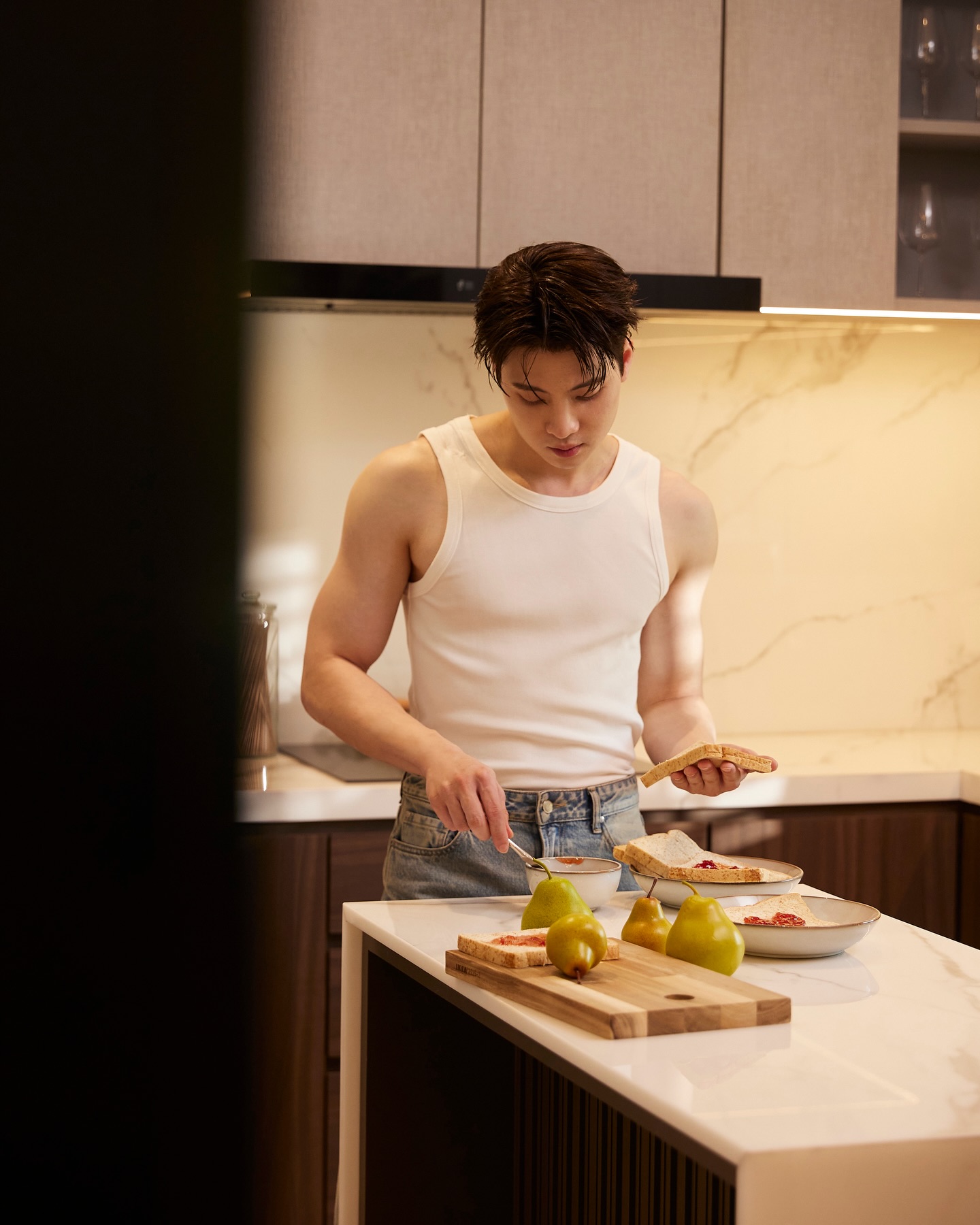 มีน - พีรวิชญ์ อรรถชิตสถาพร