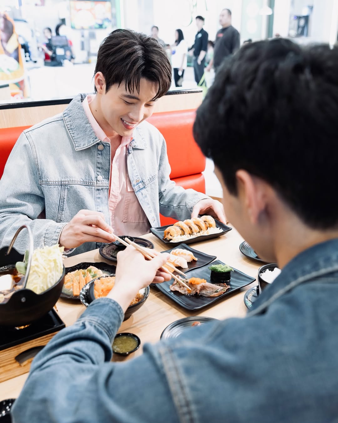 มีน - พีรวิชญ์ อรรถชิตสถาพร