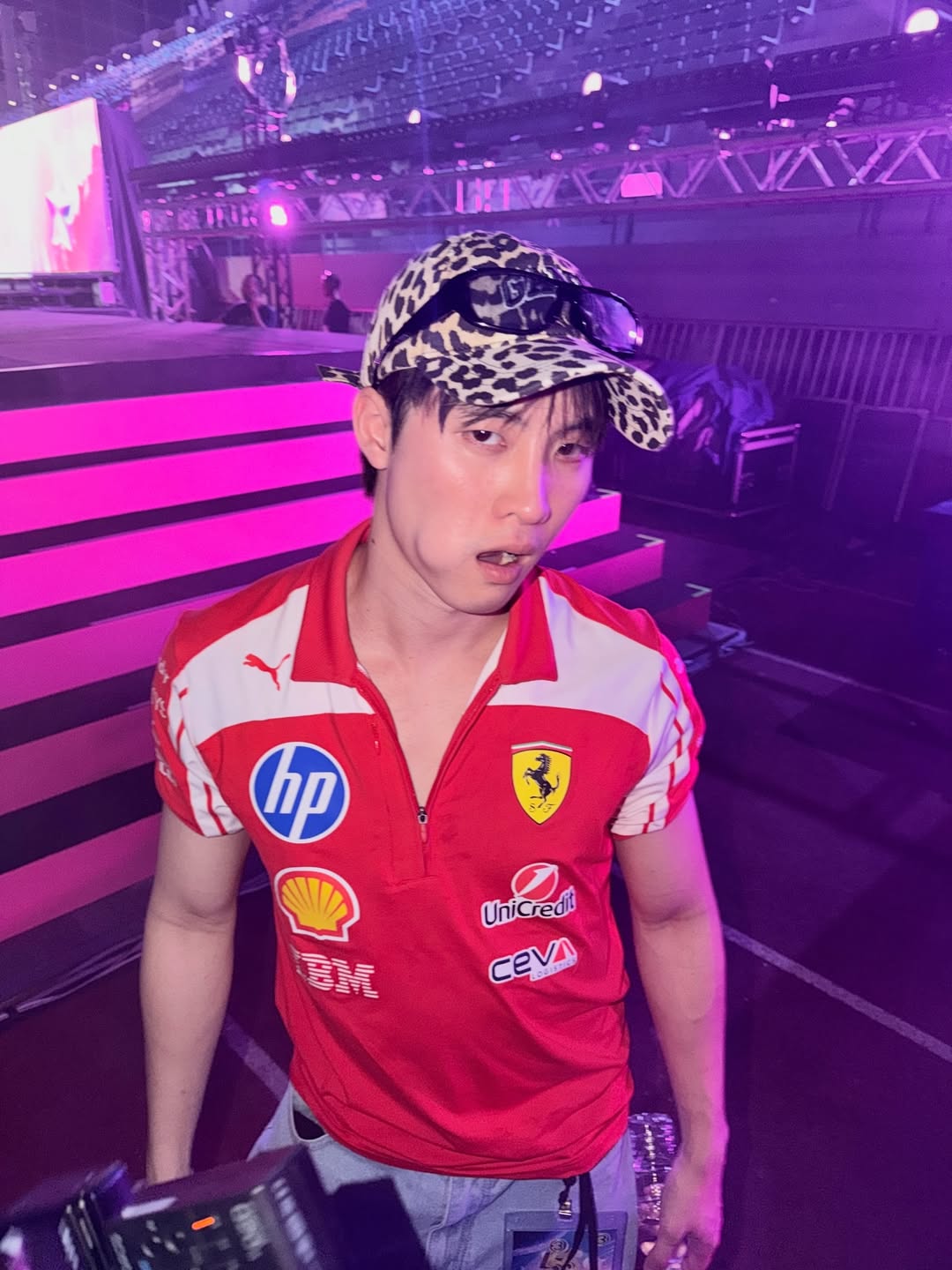 มีน - พีรวิชญ์ อรรถชิตสถาพร