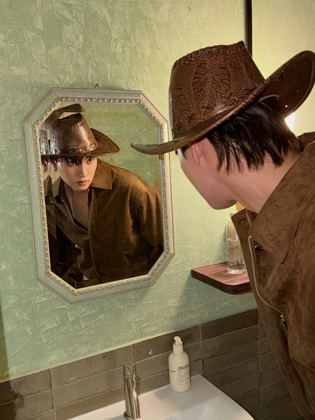 มีน - พีรวิชญ์ อรรถชิตสถาพร