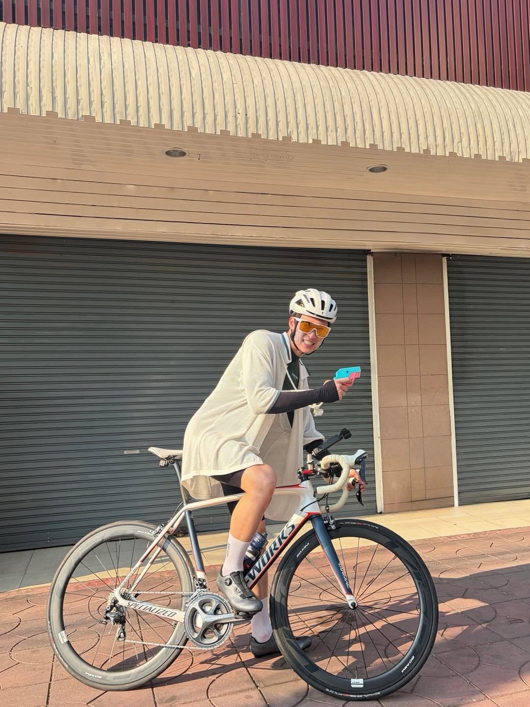 มีน - พีรวิชญ์ อรรถชิตสถาพร