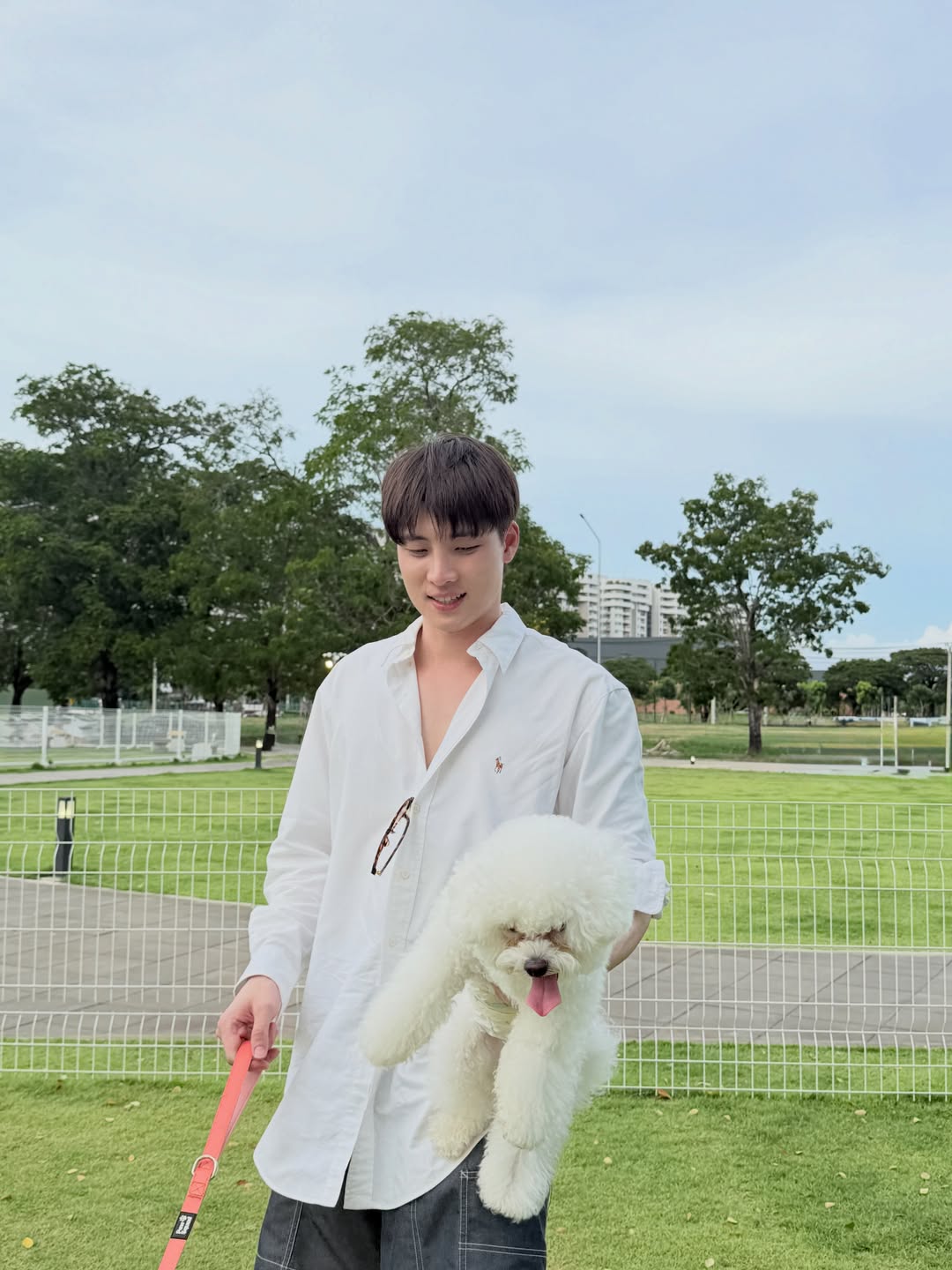 มีน - พีรวิชญ์ อรรถชิตสถาพร
