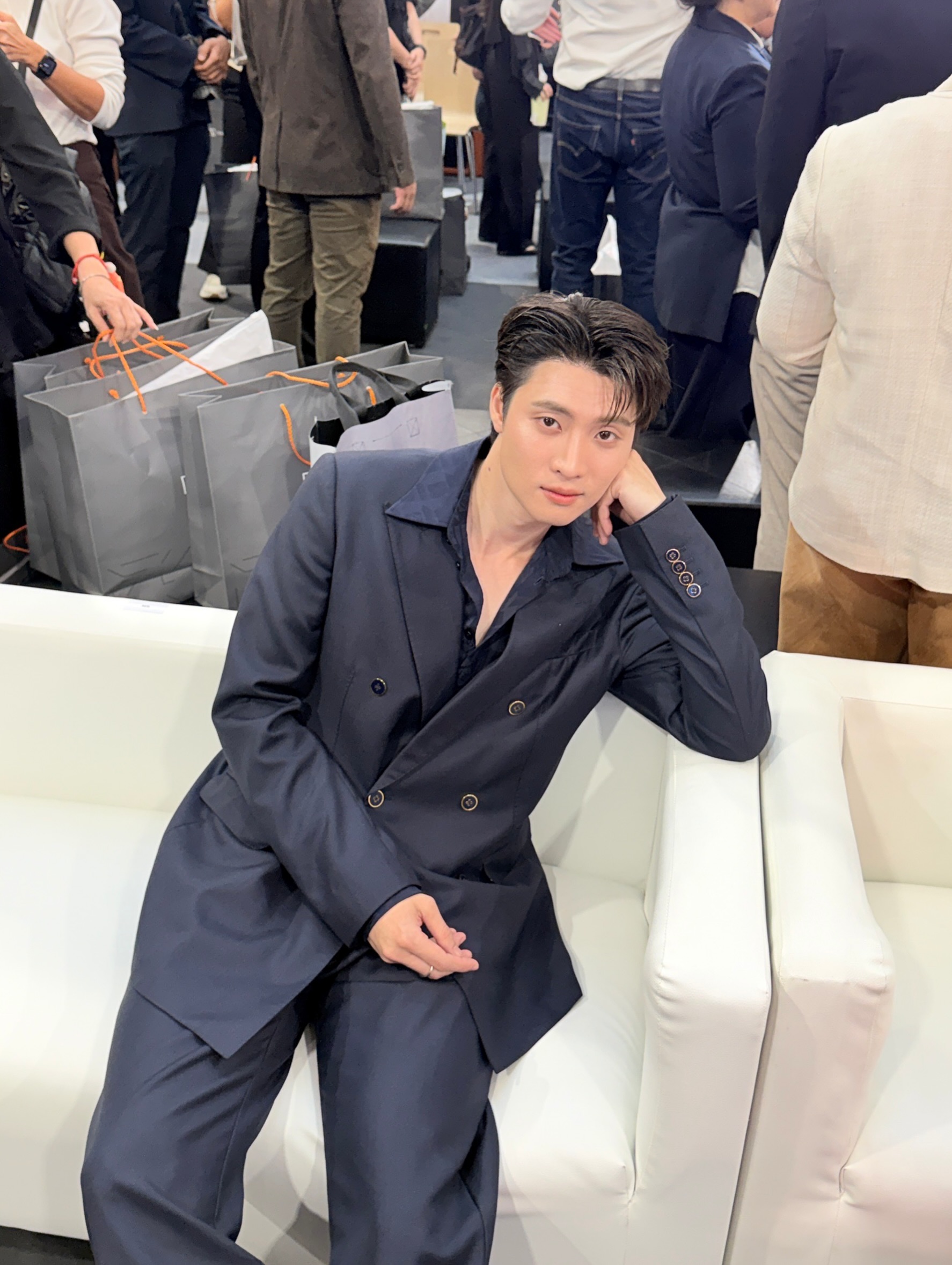 มีน - พีรวิชญ์ อรรถชิตสถาพร