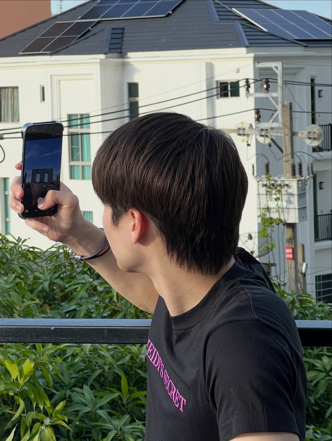 มีน - พีรวิชญ์ อรรถชิตสถาพร