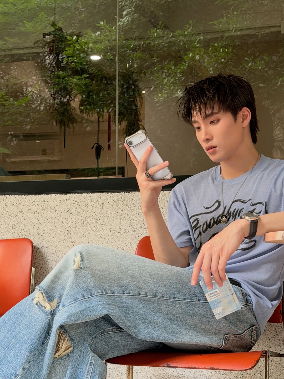 มีน - พีรวิชญ์ อรรถชิตสถาพร