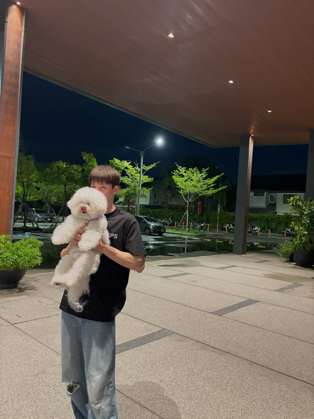 มีน - พีรวิชญ์ อรรถชิตสถาพร