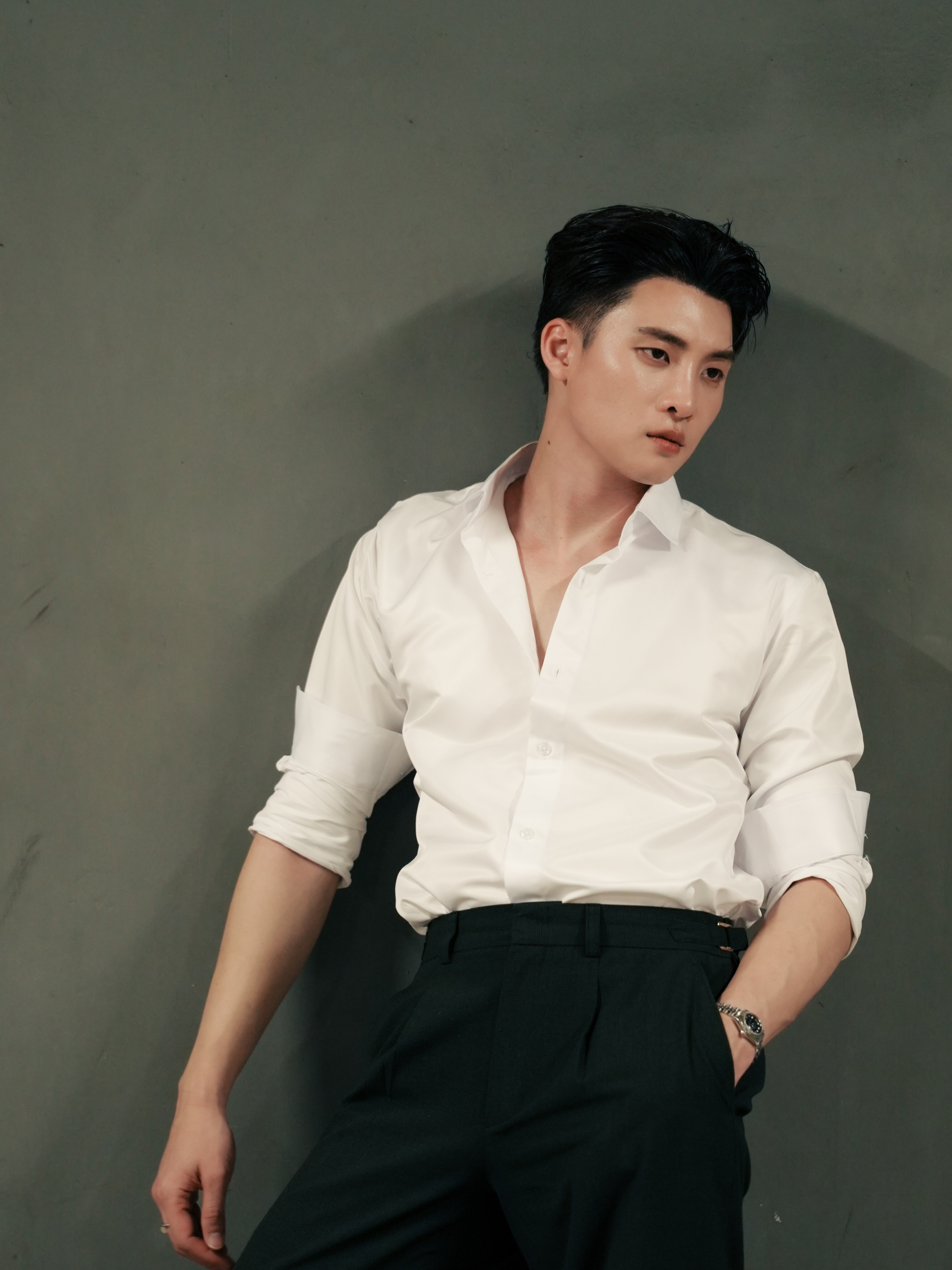 มีน - พีรวิชญ์ อรรถชิตสถาพร