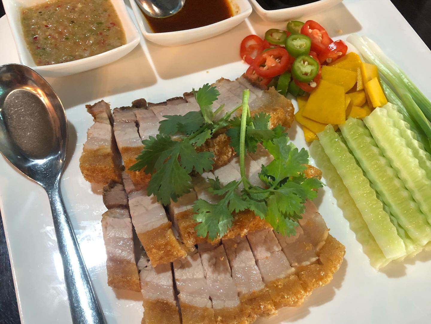 พล่ากุ้ง - วรชาติ ธรรมวิจินต์