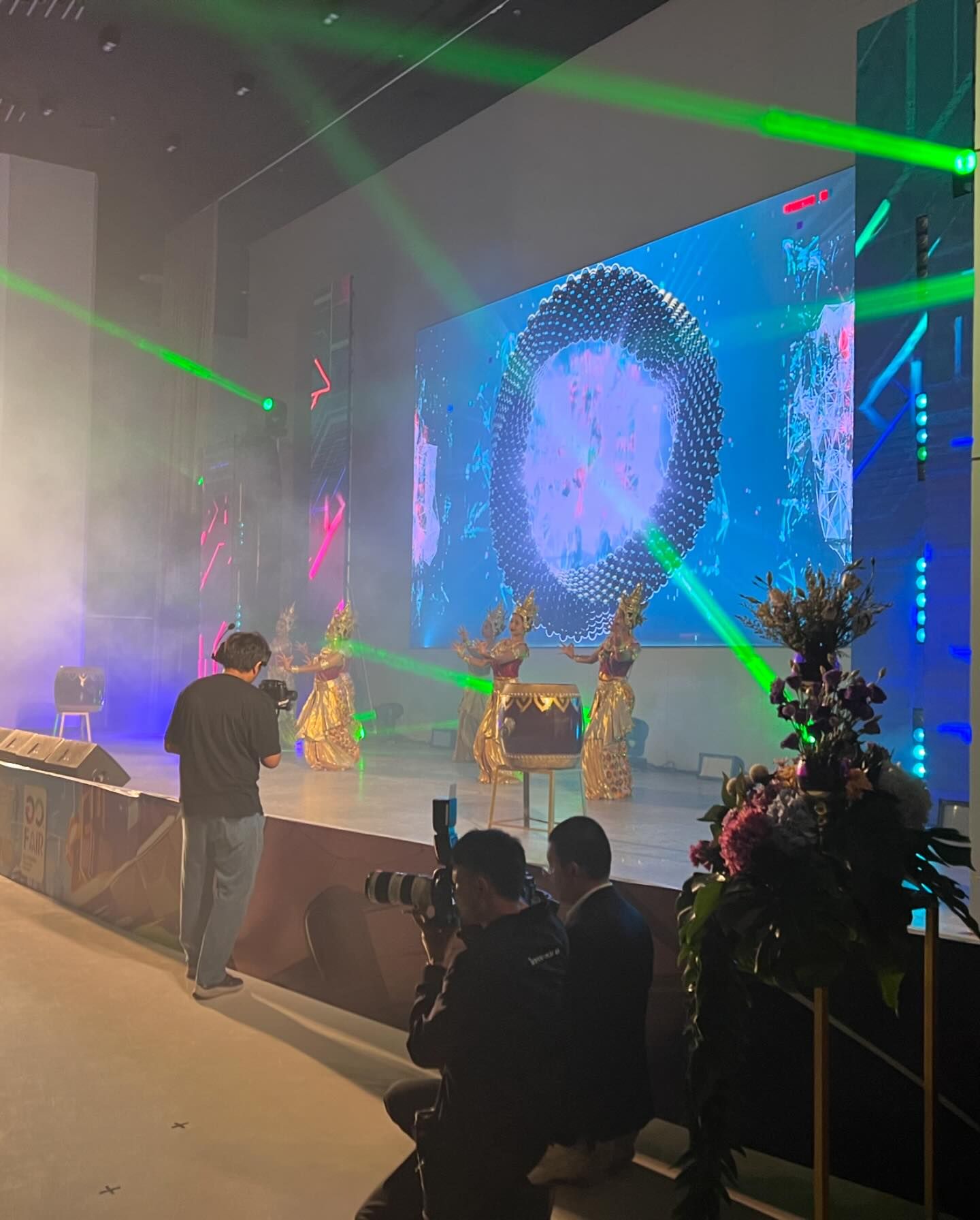 พล่ากุ้ง - วรชาติ ธรรมวิจินต์