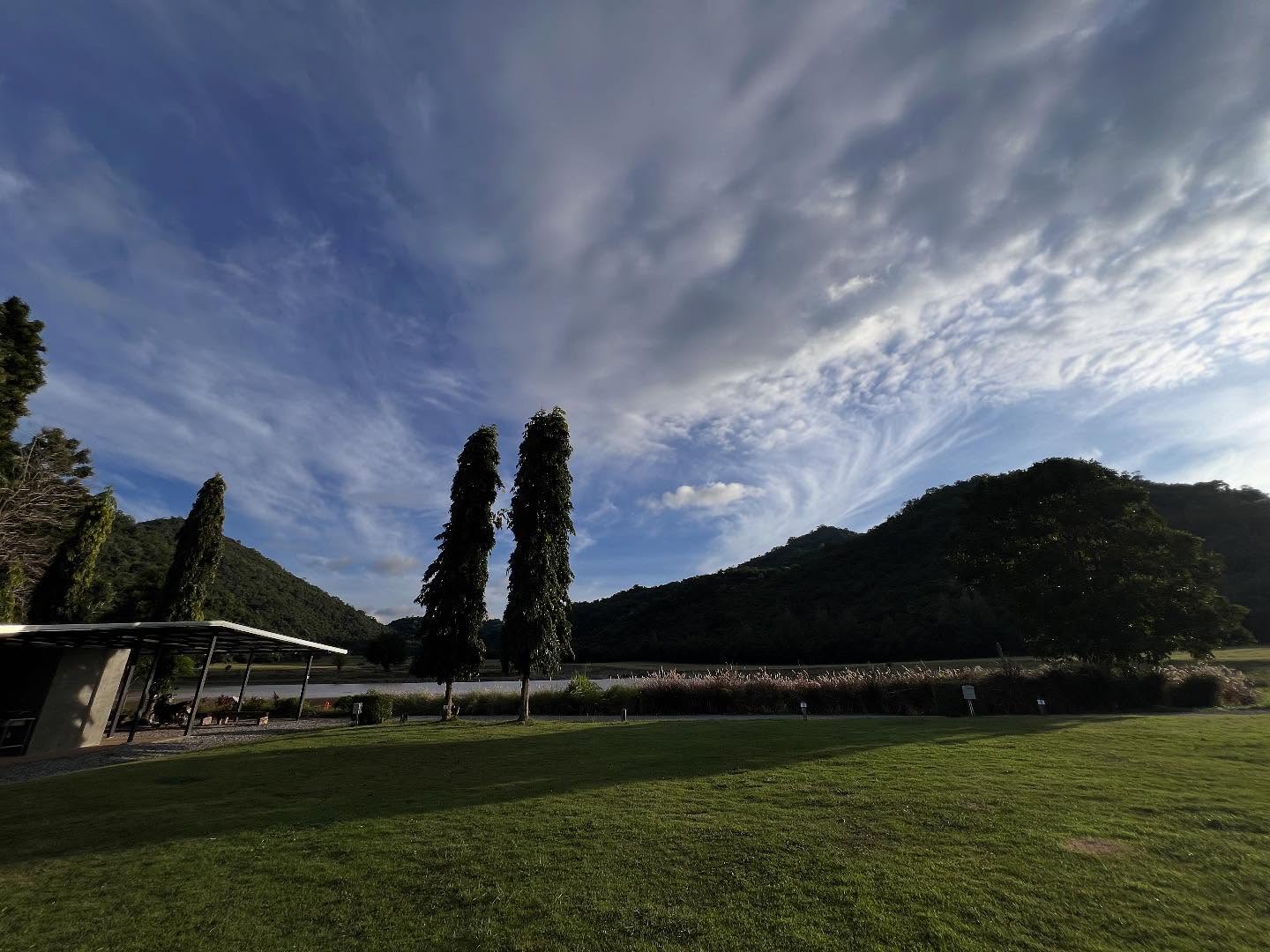 พล่ากุ้ง - วรชาติ ธรรมวิจินต์