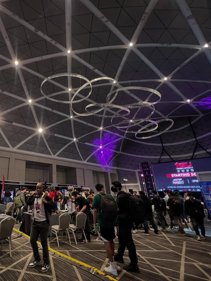 พล่ากุ้ง - วรชาติ ธรรมวิจินต์