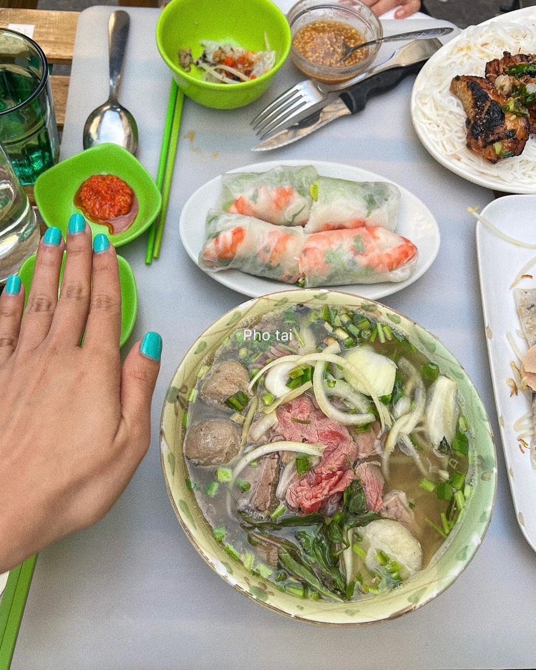 โยเกิร์ต - ณัฐฐชาช์ บุญประชม